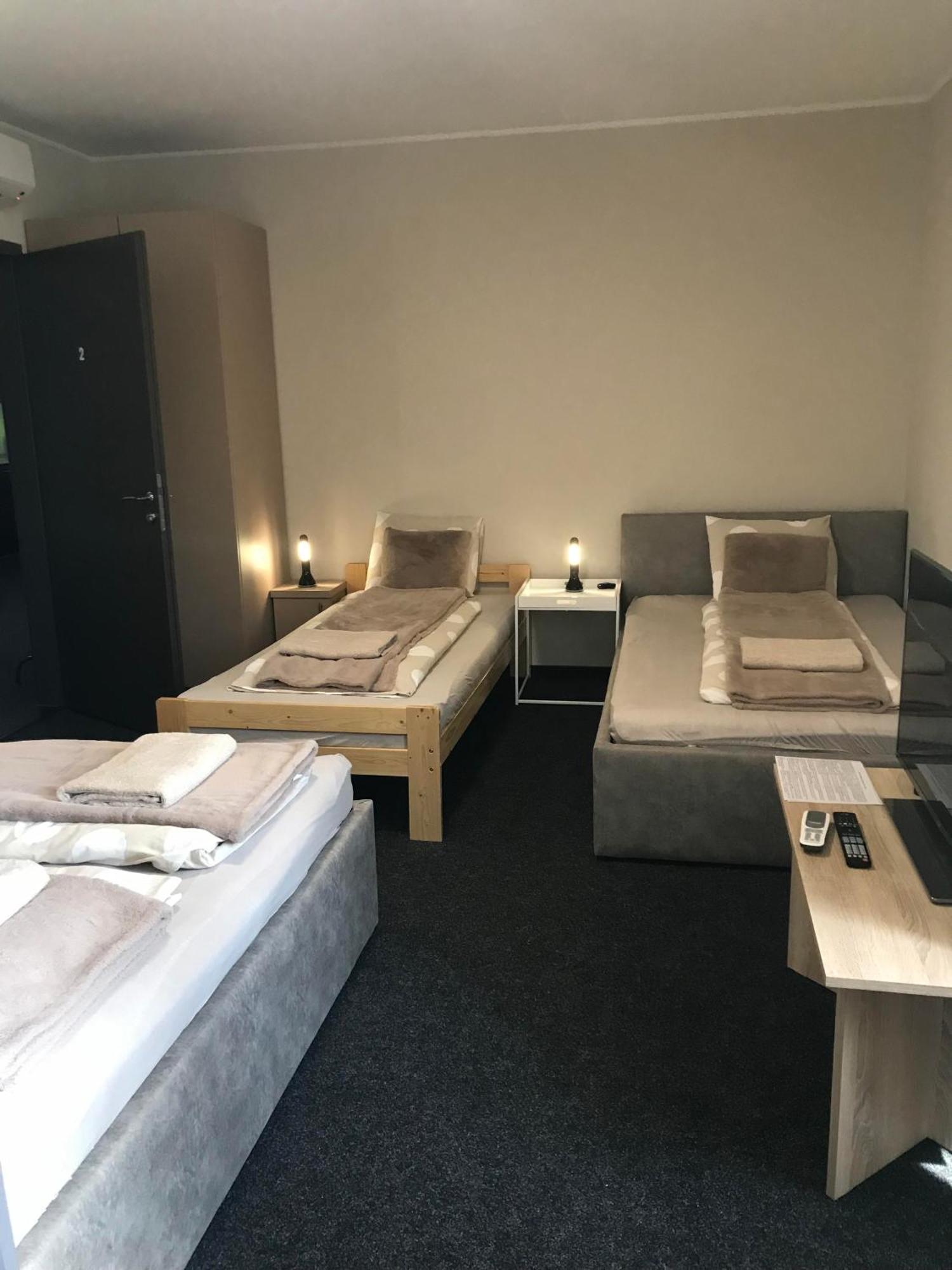 Pihenj Meg Vendégház Nyíregyháza Extérieur photo